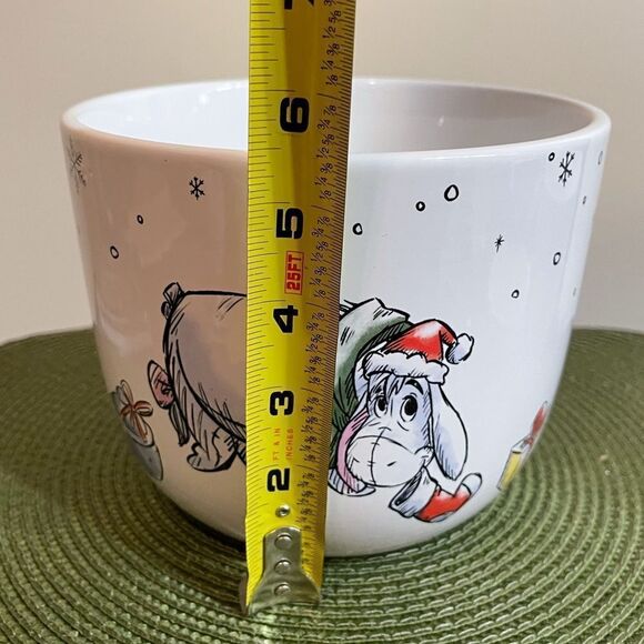 Disney Winnie the Pooh Christmas planter medium NWOT - Picture 9 of 11